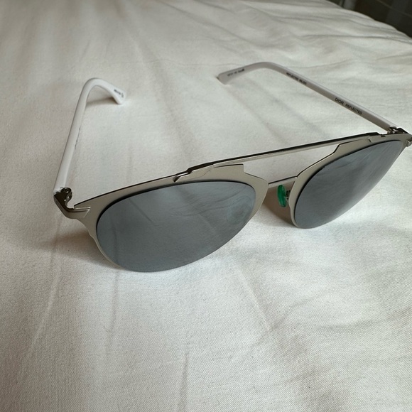 Stylish DIOR Silver Aviator Sunglasses main image 8